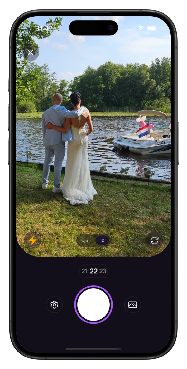 Lense's features